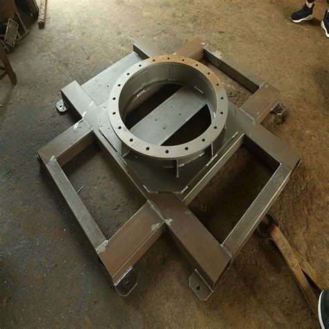 Sheet Metal Bracket Fabrication Service 